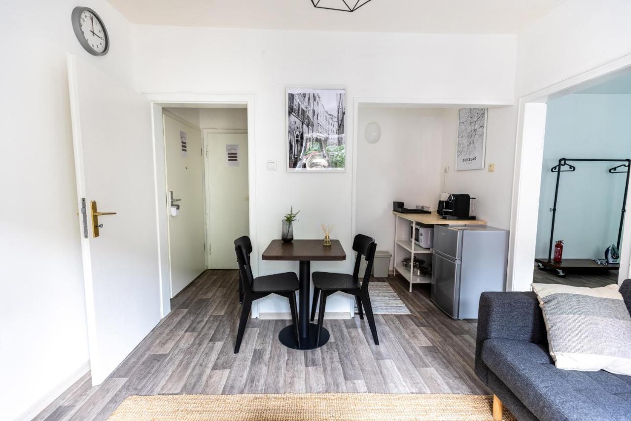 Perfekt Fuer 2! Wifi/ Netflix Apartment Duisburg Exterior photo